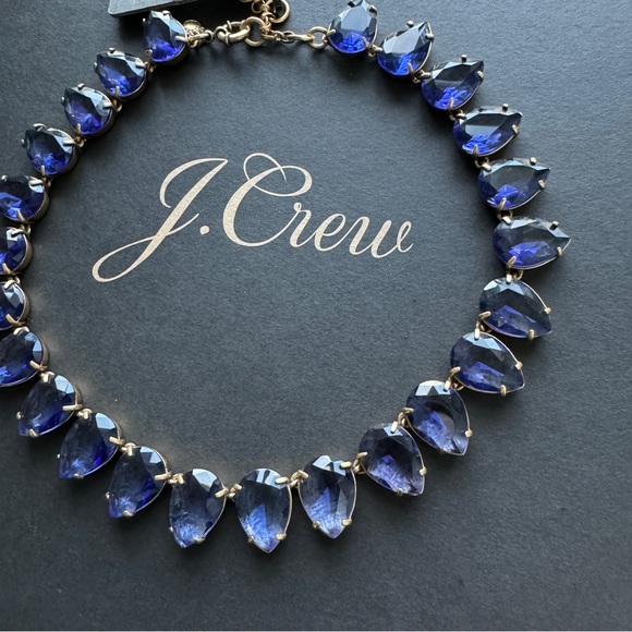 J. Crew petite pear statement necklace - Picture 2 of 8